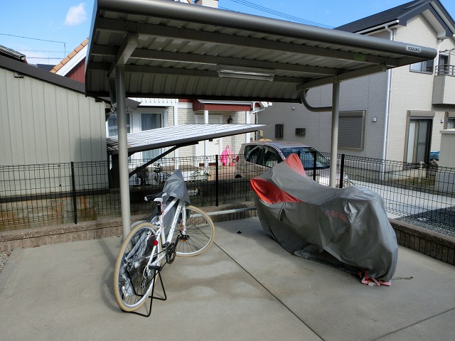 Other common areas. Bicycle-parking space