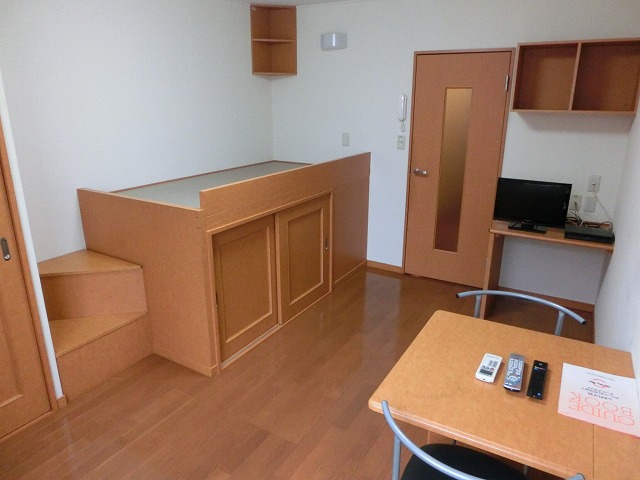 Living and room. Second floor living room will be the carpet.