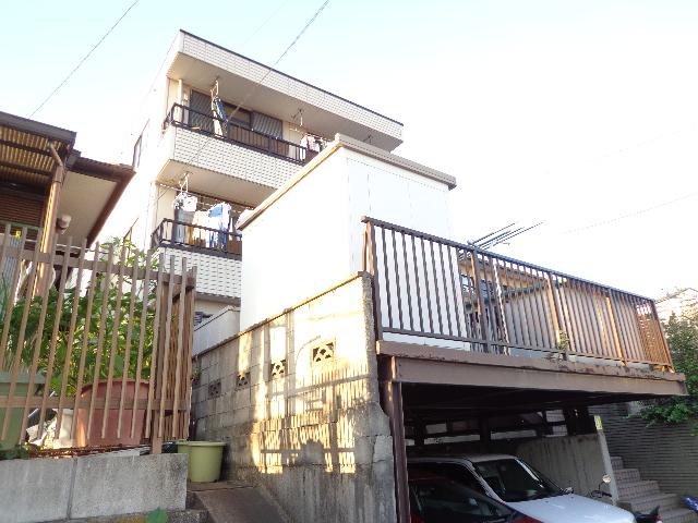 Local appearance photo. 2013 October shooting