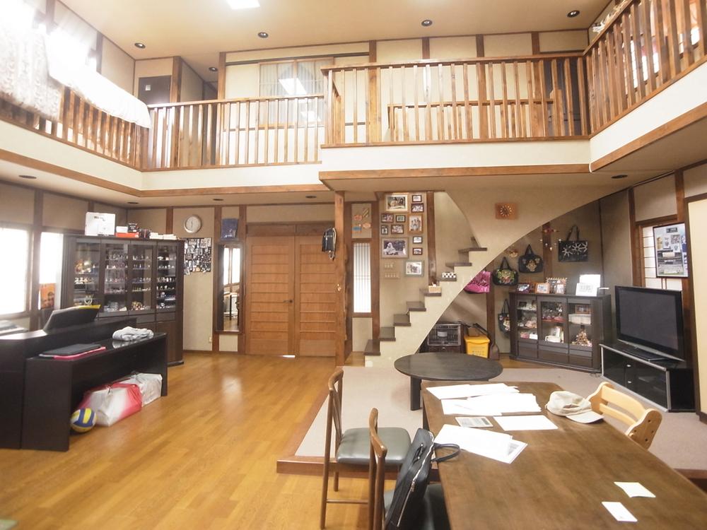 Living. Indoor (11 May 2013) Shooting