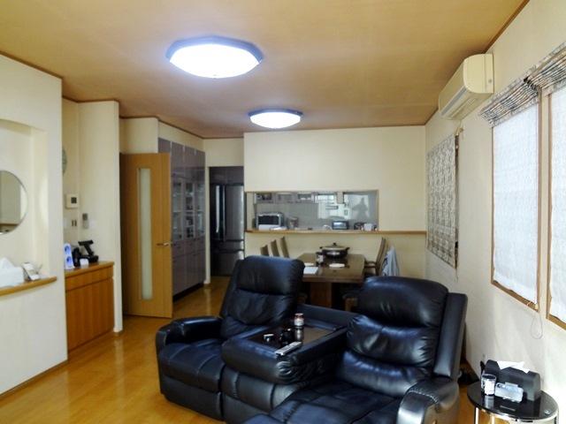 Living. Indoor (10 May 2013) Shooting