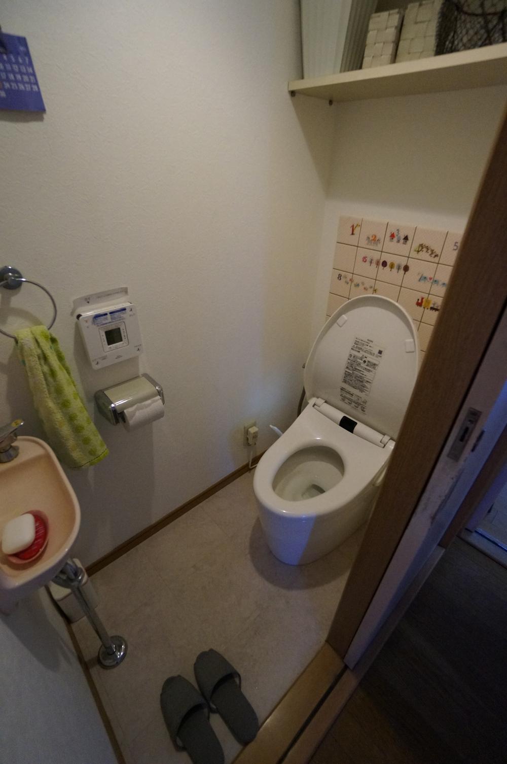 Toilet. Second floor