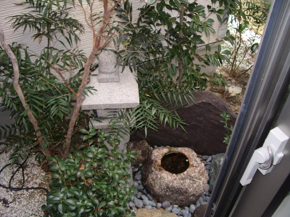 Garden. Local (11 May 2013) Shooting