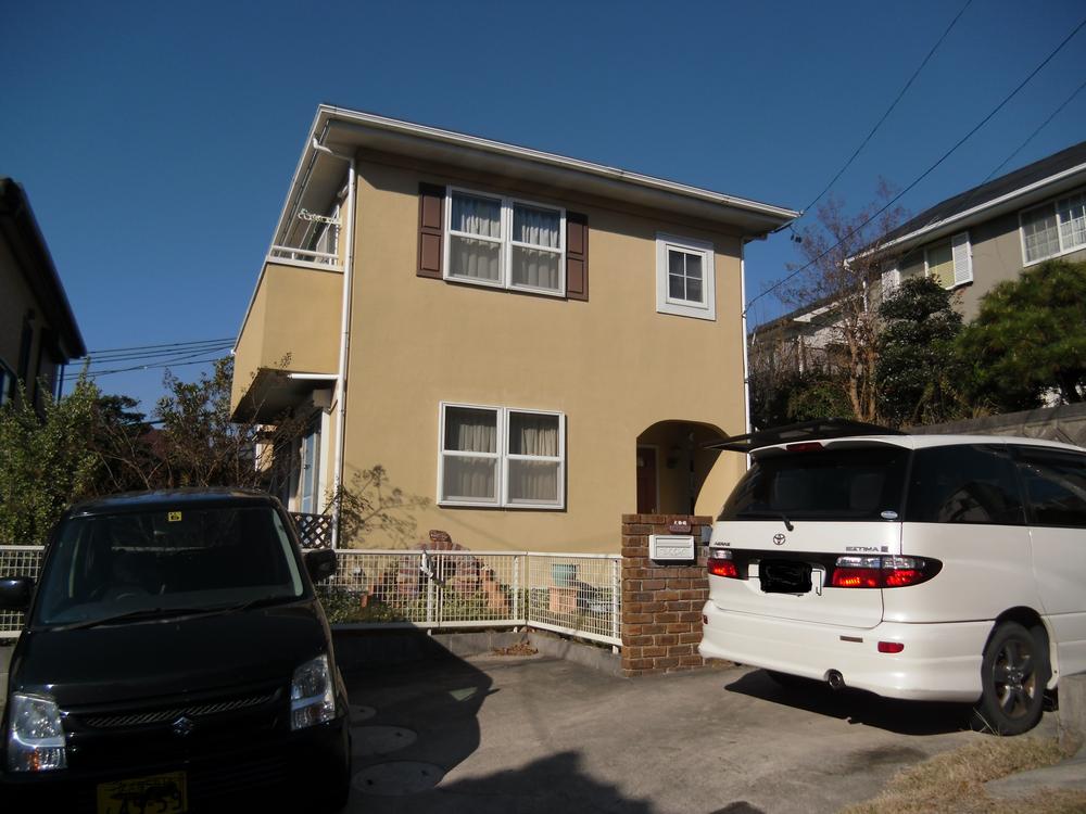 Local appearance photo. Local (11 May 2013) Shooting