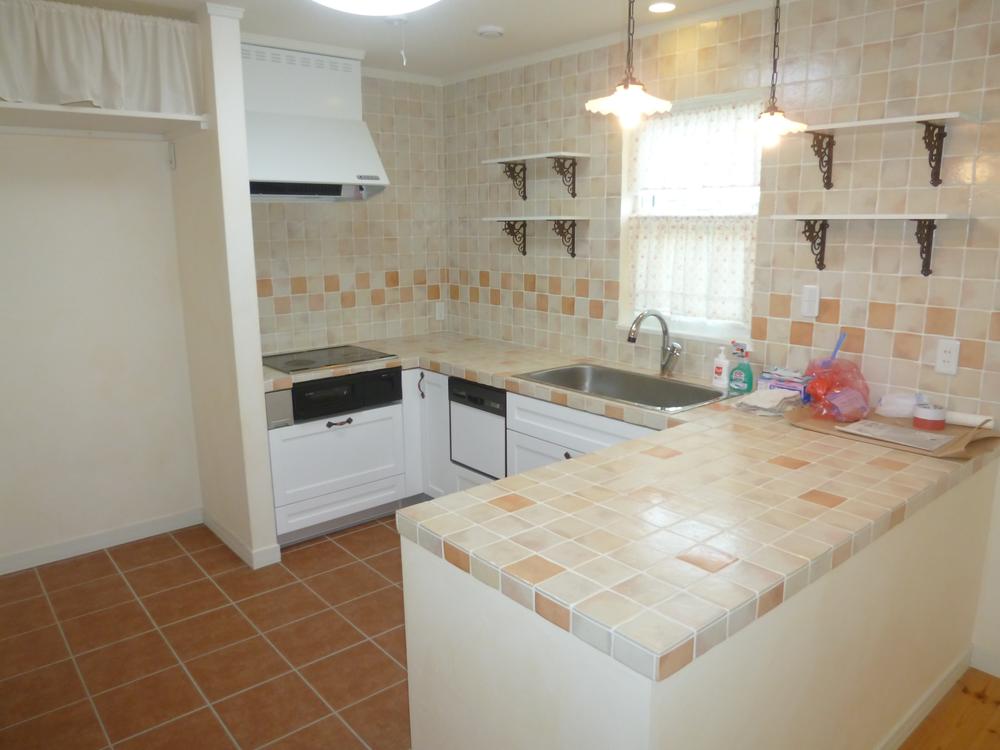 Kitchen. Stylish kitchen, such as food fun! !