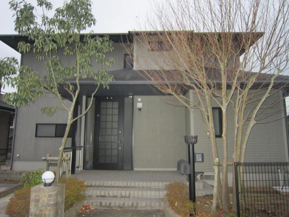 Local appearance photo