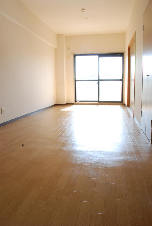 Other. LDK about 11 quires the ventilation ・ Sunny