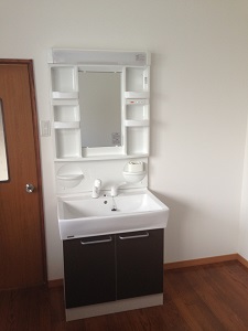 Washroom. It is the washstand.