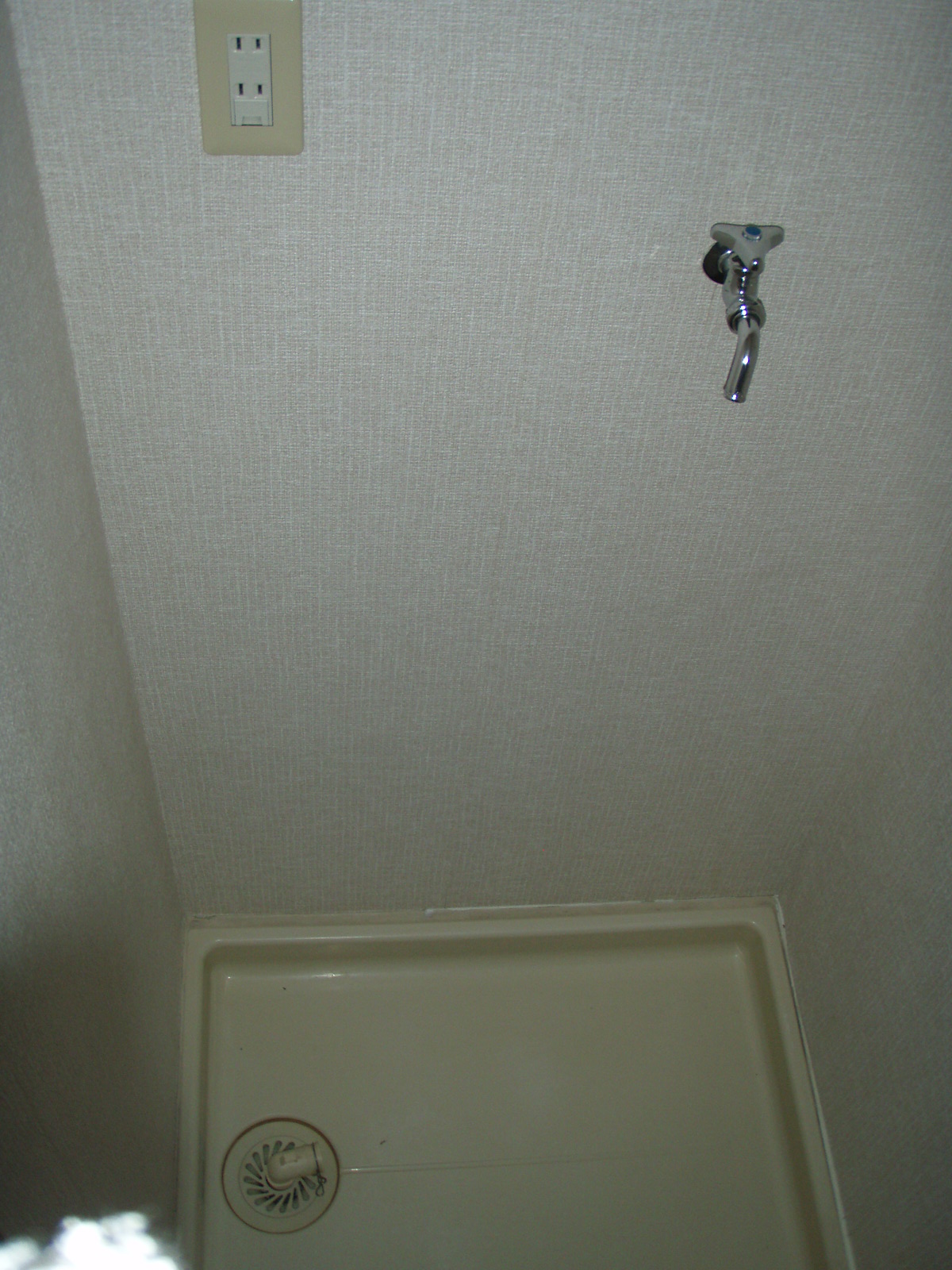 Other Equipment. There is indoor washing machine Storage. 