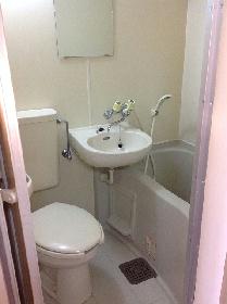 Toilet. For indoor photo of the same type.