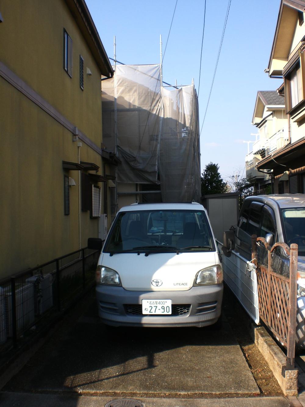 Parking lot. Local (12 May 2013) Shooting
