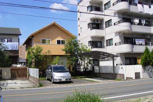 Local appearance photo