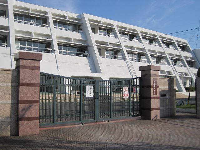 Junior high school. 1800m to municipal Yatomi north junior high school (junior high school)