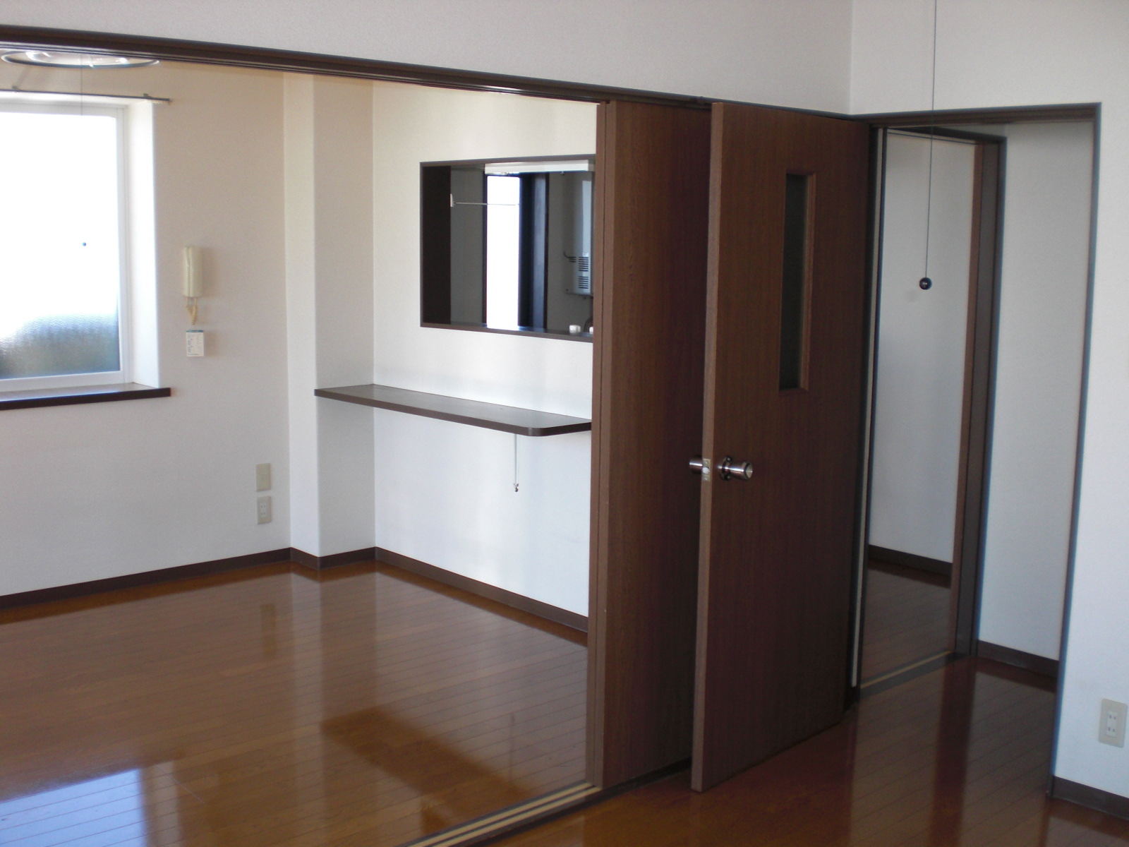 Other room space. You can also leave from Western-style to the Hall