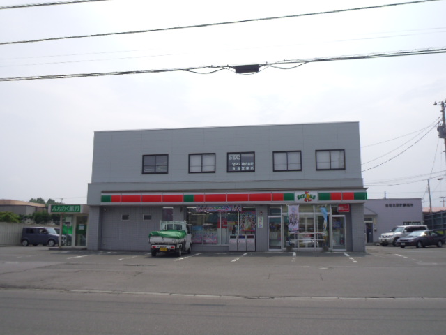Convenience store. 438m until Sunkus Aomori port city store (convenience store)