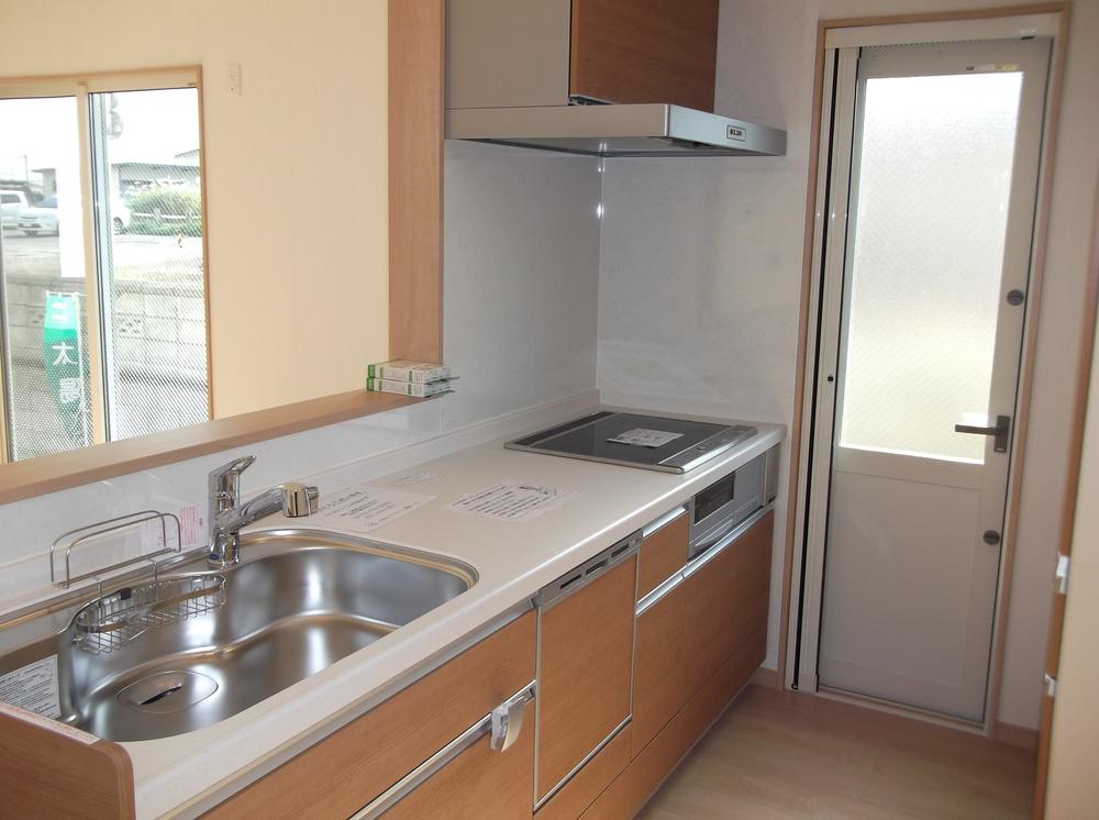 Kitchen. IH cooking heater, With built-in dishwasher, Standard equipped with a cupboard