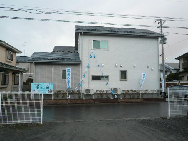 Other. It is profitable even utility costs because it is solar power generation apparatus mounting.