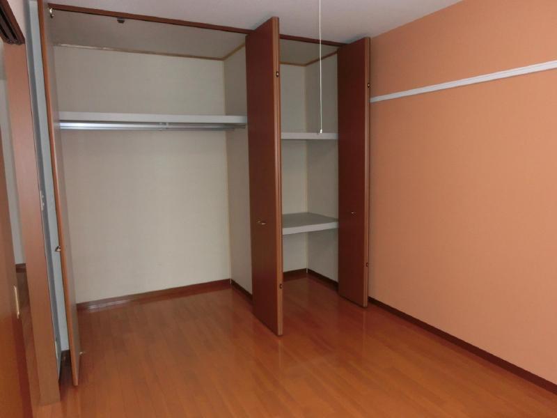 Receipt. 101 is the issue of photo.