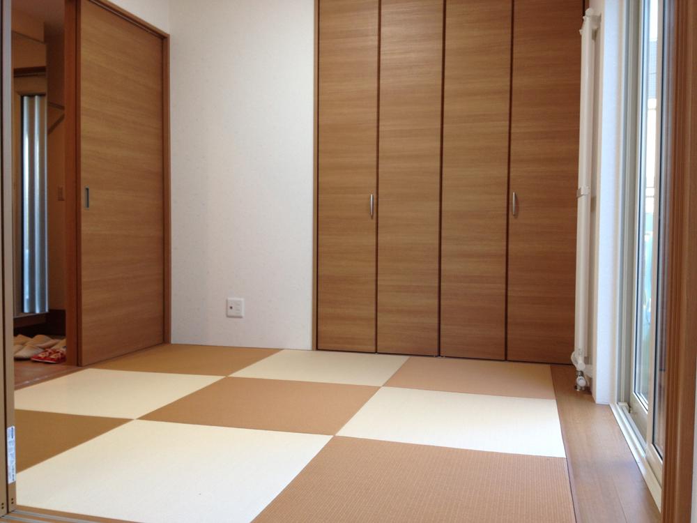 Other introspection. Japanese-style, It has become a fashionable color ring with no edge Ryukyu tatami