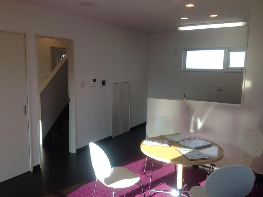 Living. Bright living south frontage.