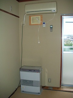 Other Equipment. Air conditioning ・ Stove