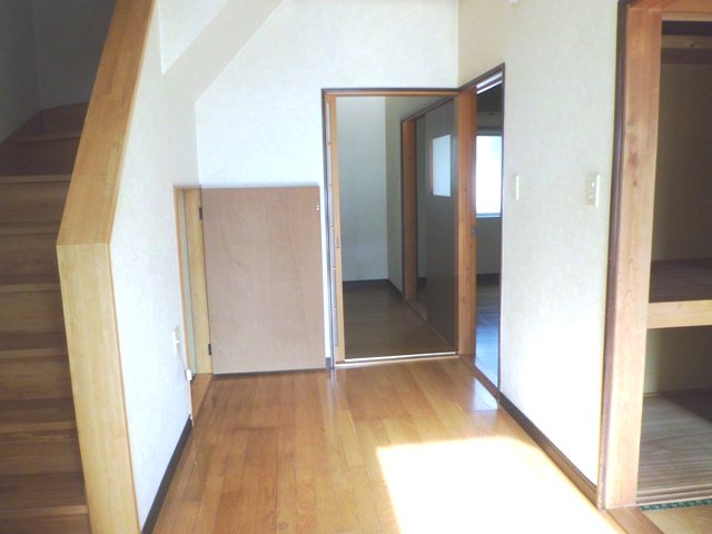 Entrance. Outside the front door also so afford plenty