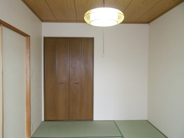 Other room space