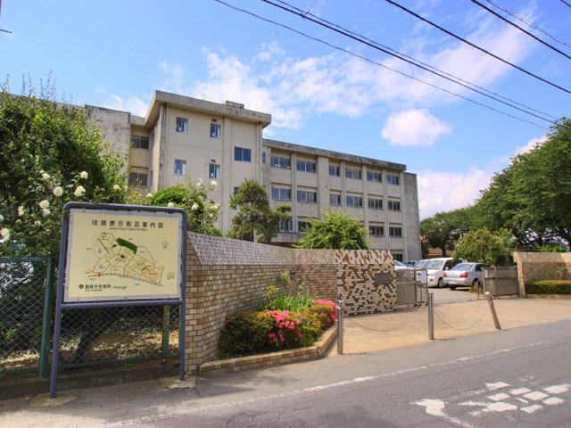 Primary school. Abiko Municipal Abiko 300m until the fourth elementary school