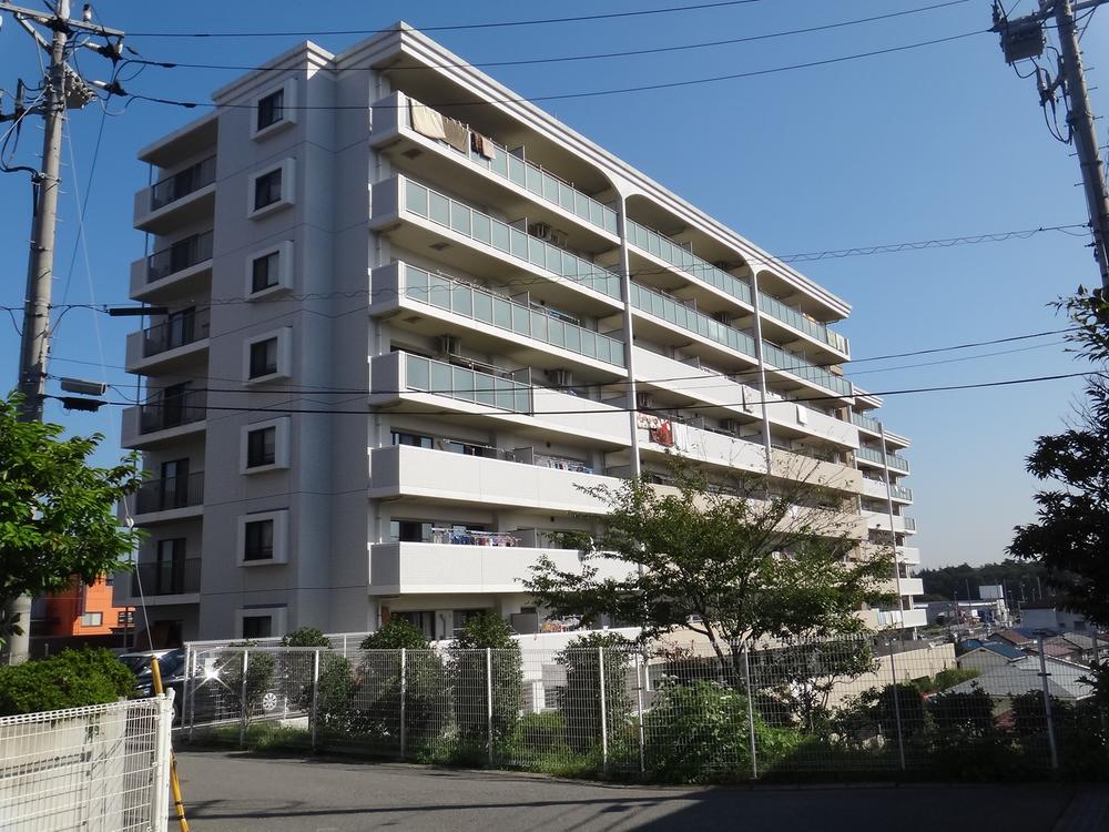 Local appearance photo. 2006 Built