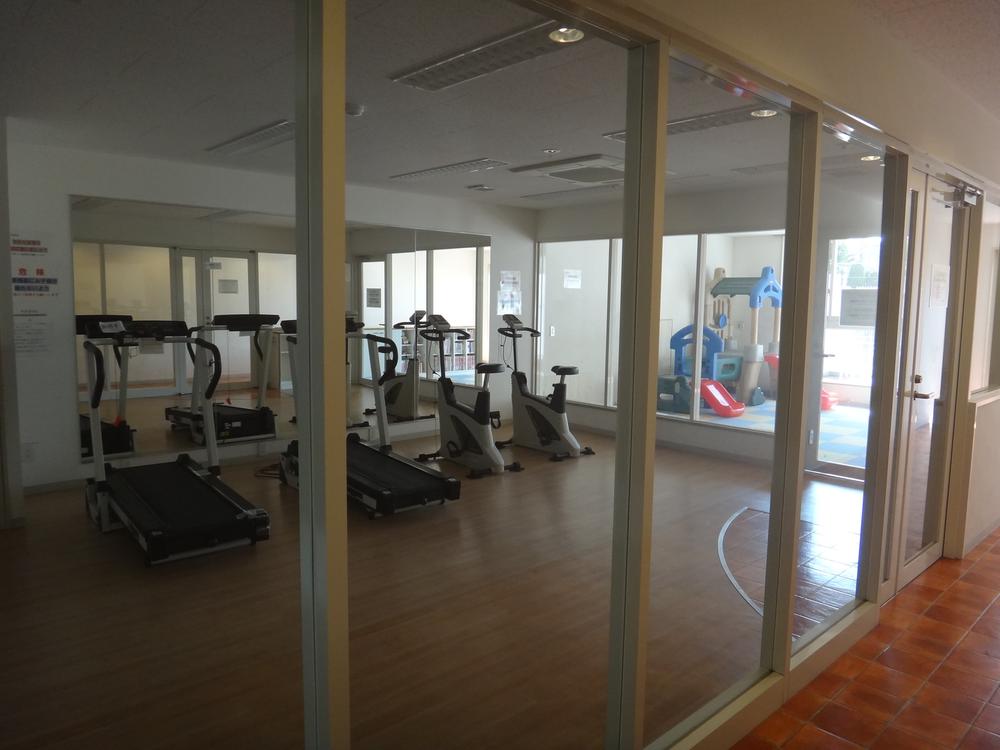 Other common areas. Fitness room