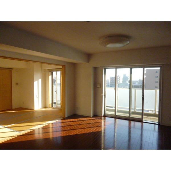 Living. Good of living per yang