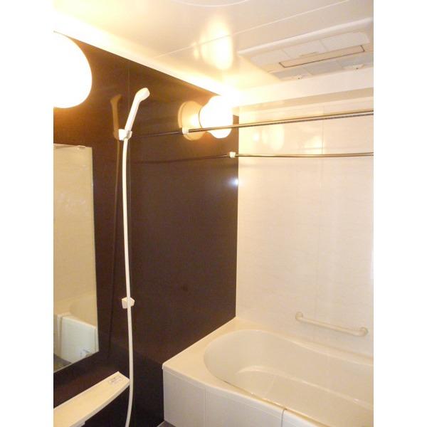 Bathroom. Mist sauna ・ Dryer correspondence