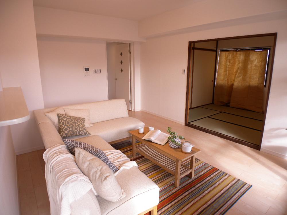 Living. Local (12 May 2013) Shooting