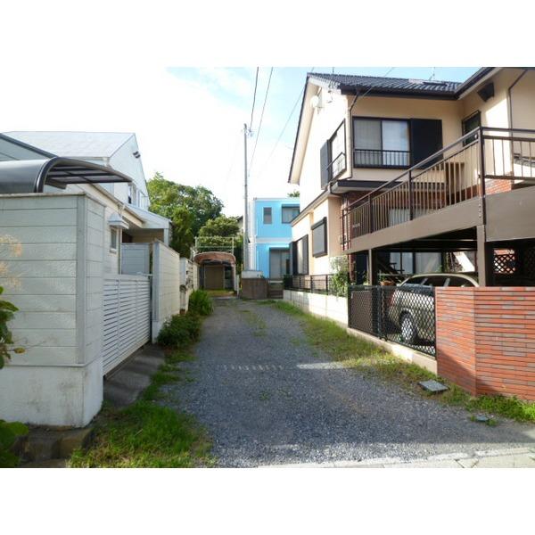 Other local. Driveway part