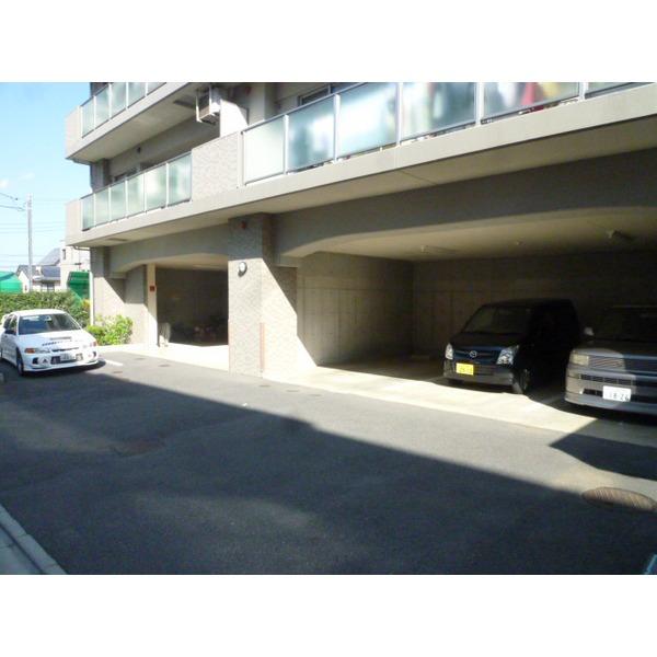 Parking lot. Close to monthly ・ Coin parking Yes