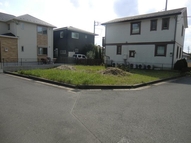 Local photos, including front road