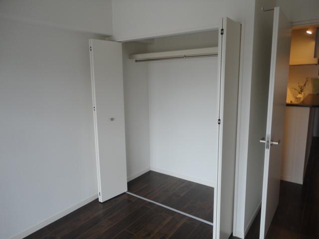 Receipt. ◆ Closet between hotels 1.5 plenty