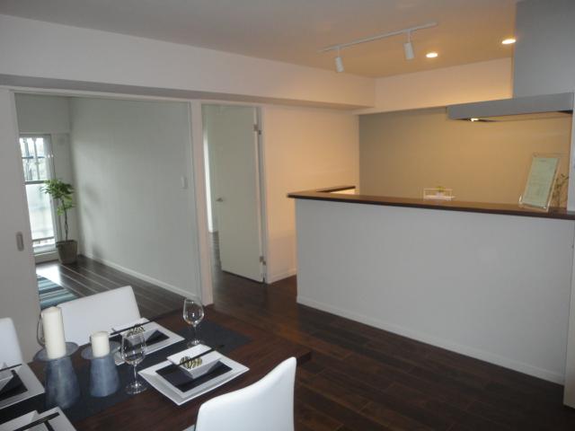 Living. ◆ Living like a cafe