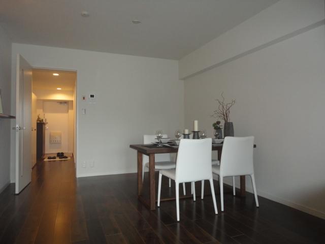 Living. ◆ Living like a cafe