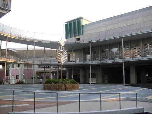 Junior high school. Matsukeoka until junior high school 100m