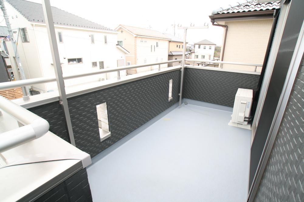 Building plan example (exterior photos). Appearance construction cases