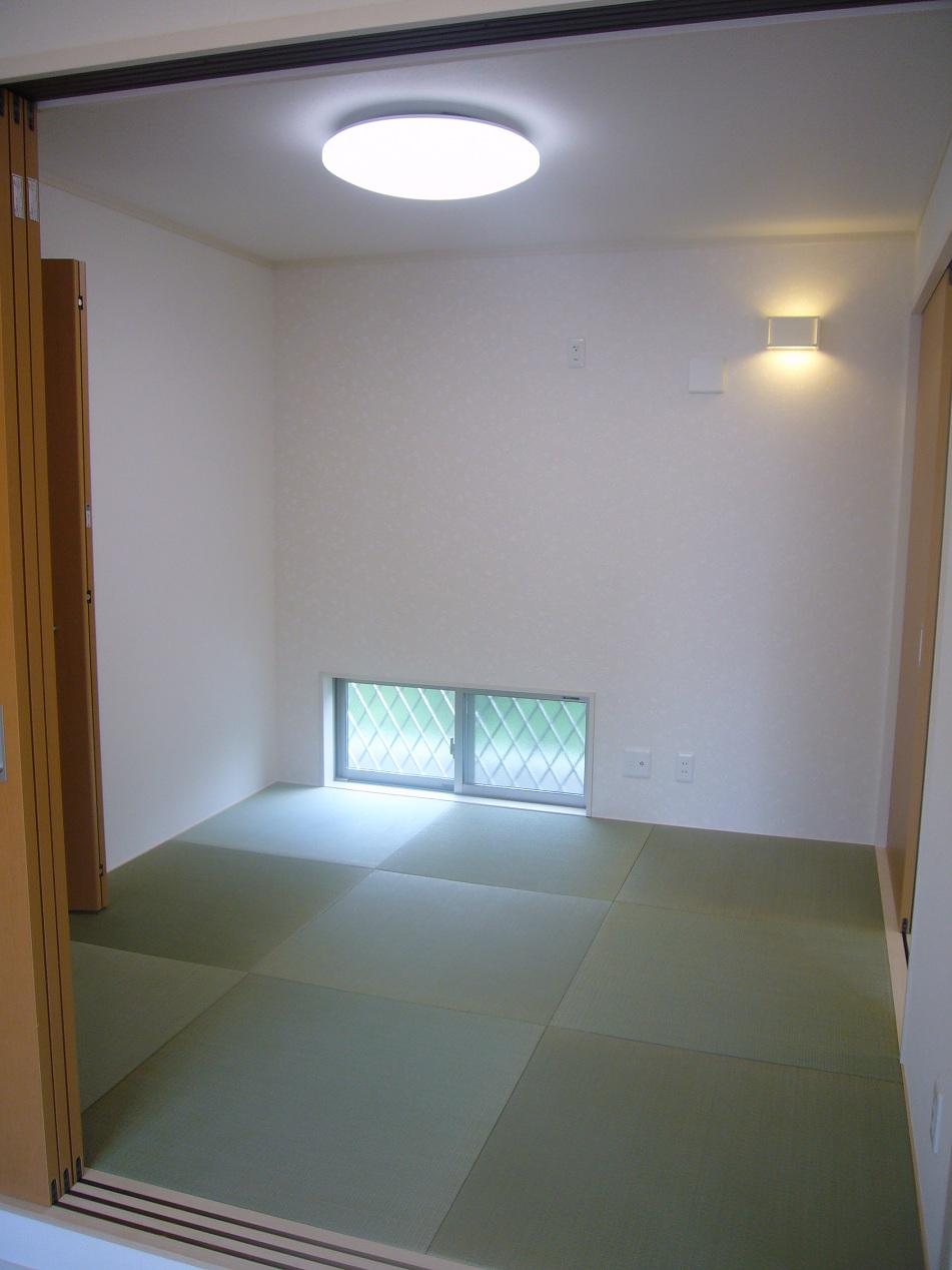 Building plan example (introspection photo). Building construction cases Tatami corner