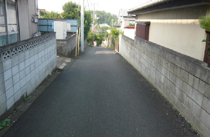 Local photos, including front road. Local (September 2013) Shooting