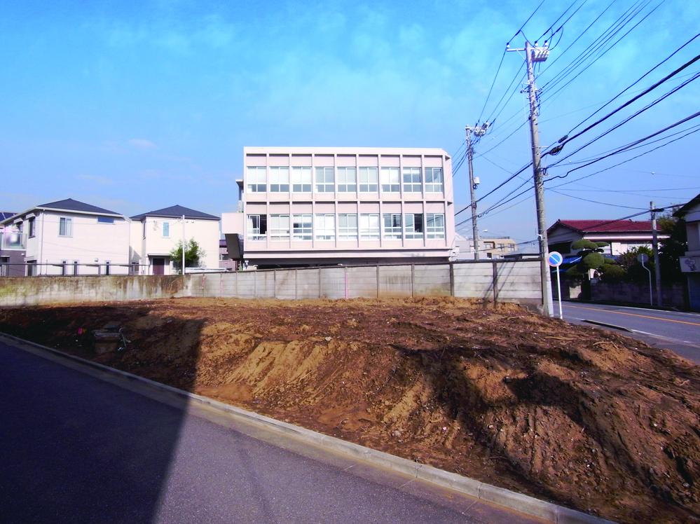 Local land photo. Local (12 May 2013) Shooting