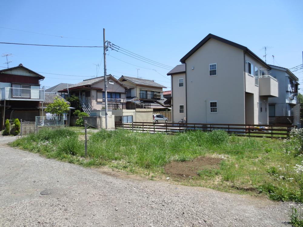 Local photos, including front road. Local (May 2013) Shooting