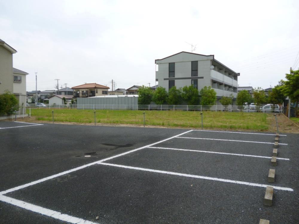 Local land photo. From south