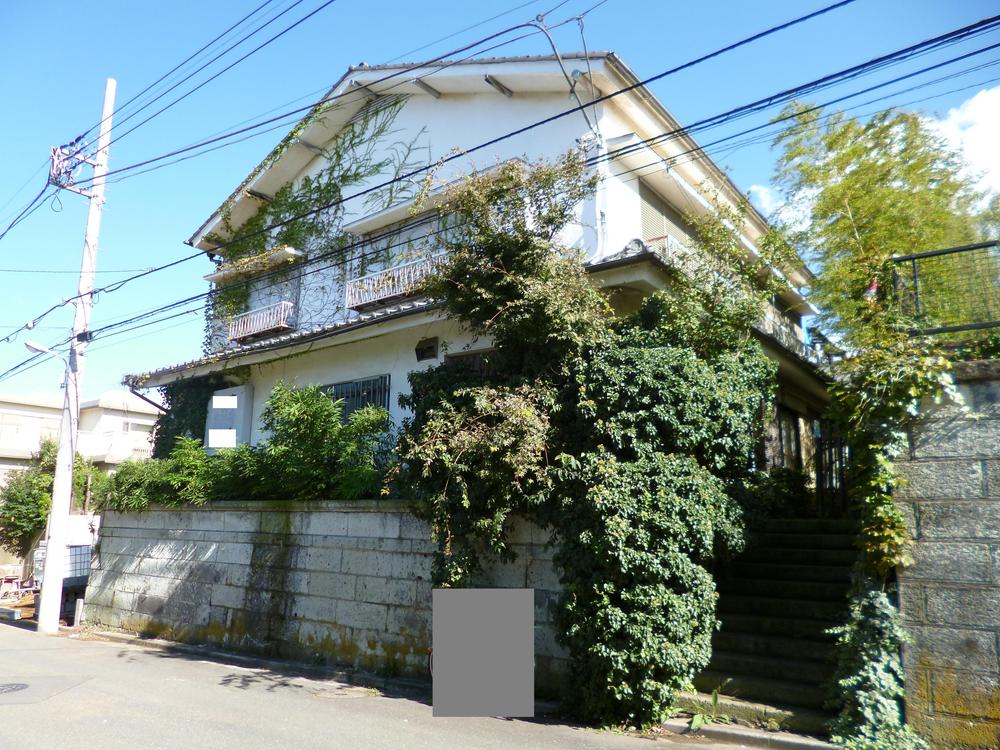 Local land photo. Local (10 May 2013) Shooting