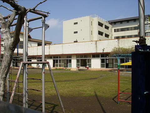 kindergarten ・ Nursery. 羔 until kindergarten 1606m
