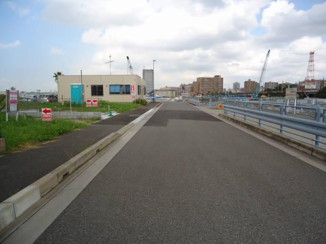 Local photos, including front road