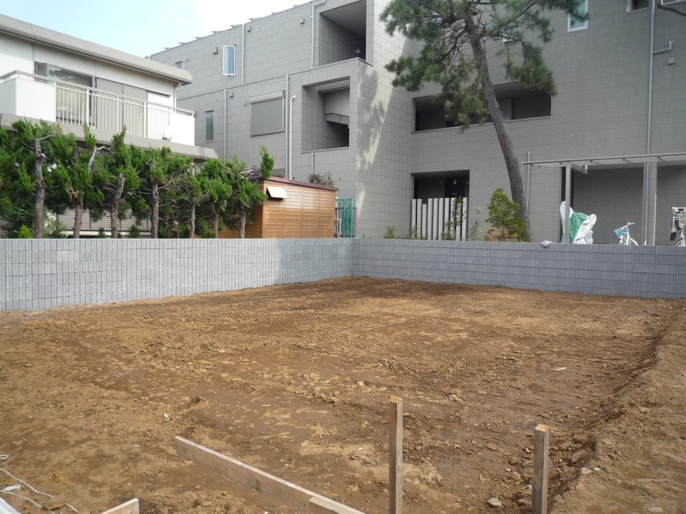 Local land photo. Local (11 May 2013) Shooting